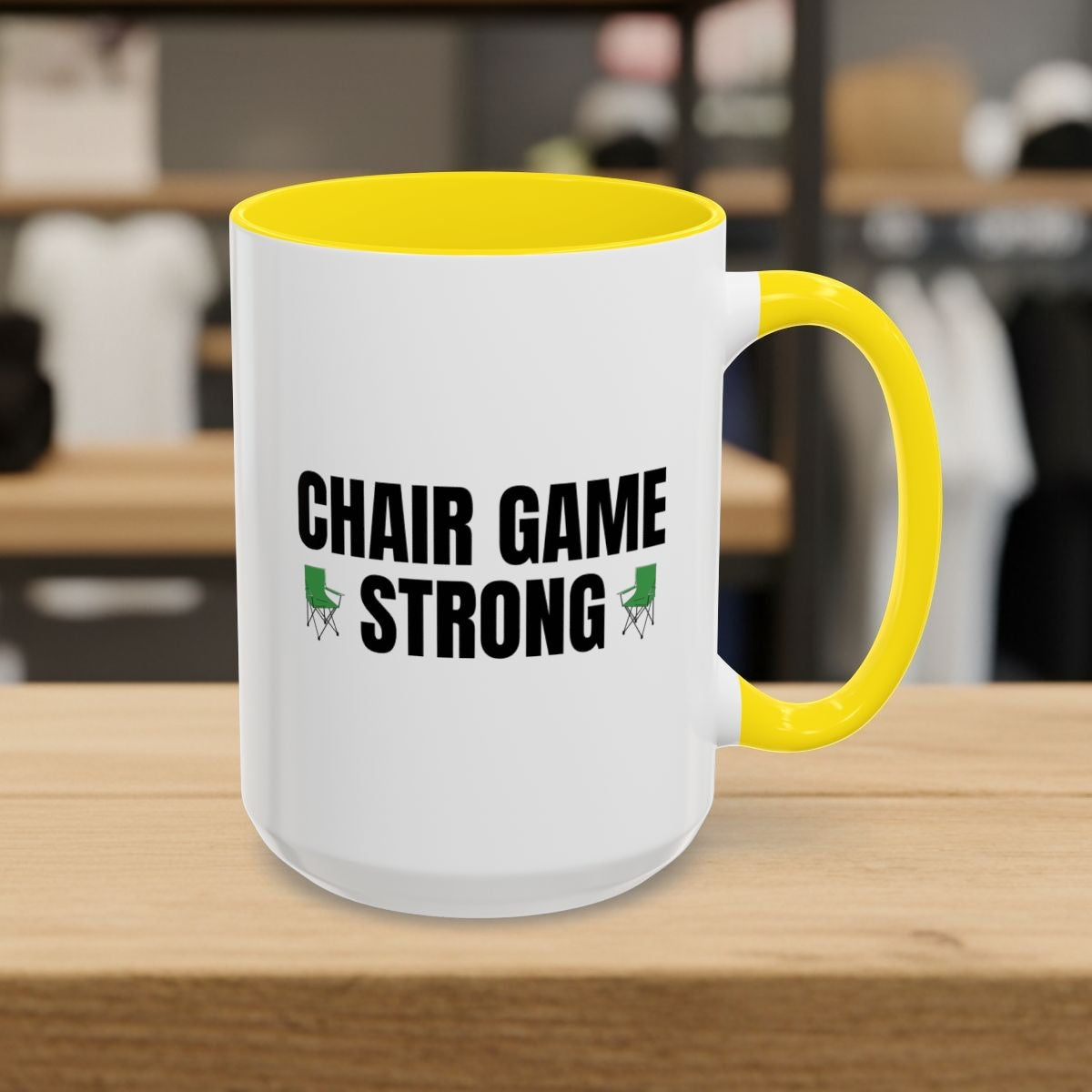 Chair Game Strong - Golf Mug in Yellow